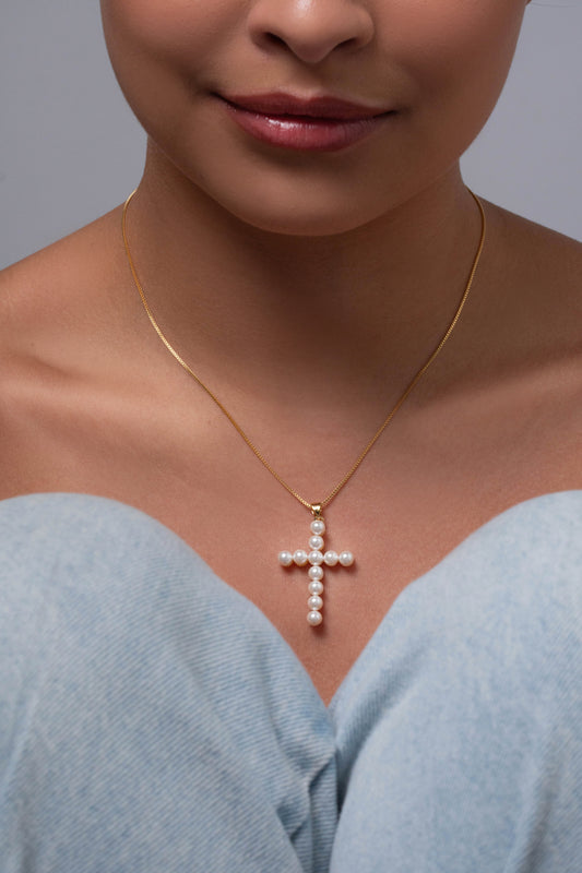 Colar Cruz com Pérolas