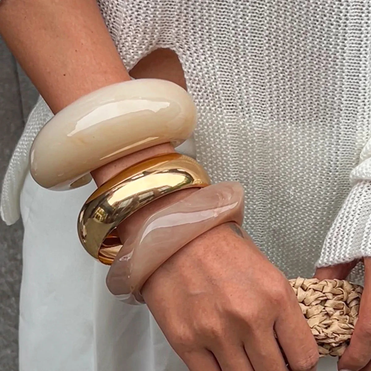 Trio de Braceletes Resina e Dourado