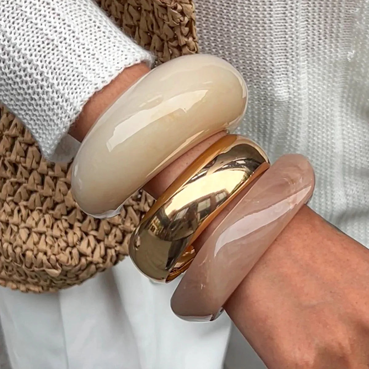 Trio de Braceletes Resina e Dourado