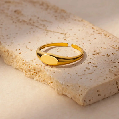 Anel Oval Ajustável Dourado