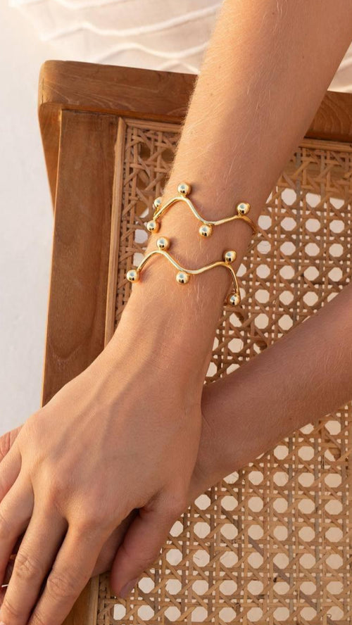 Bracelete Bolas Lisa Dourada