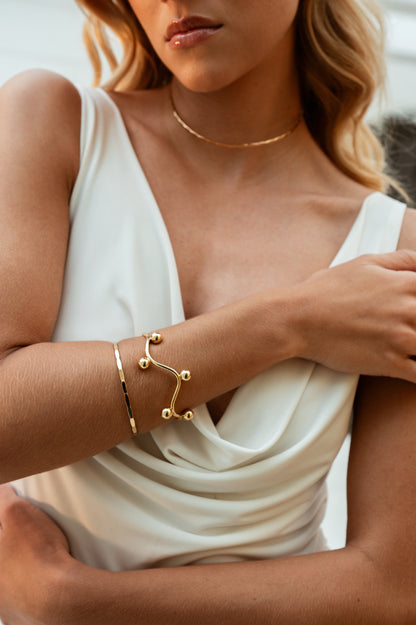 Bracelete Bolas Lisa Dourada