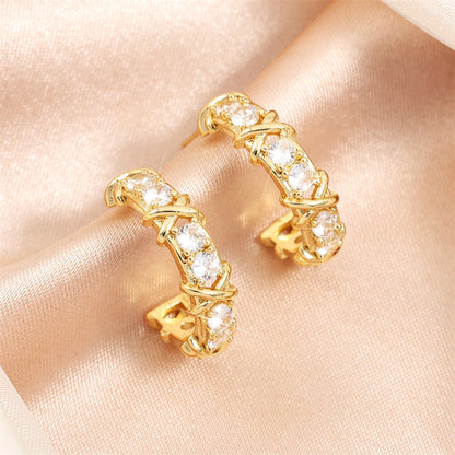 Brinco Argola Cravejada Zircônia com Dourado