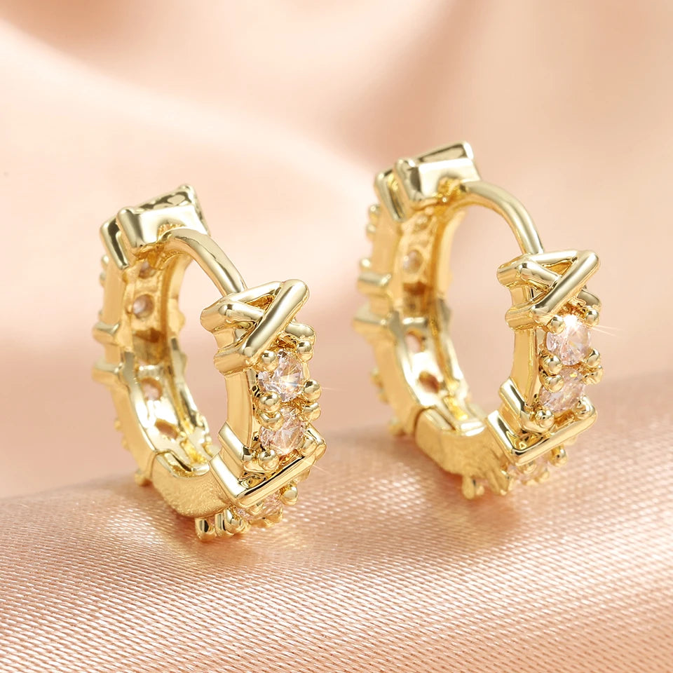 Brinco Argola Cravejada Zircônia com Dourado