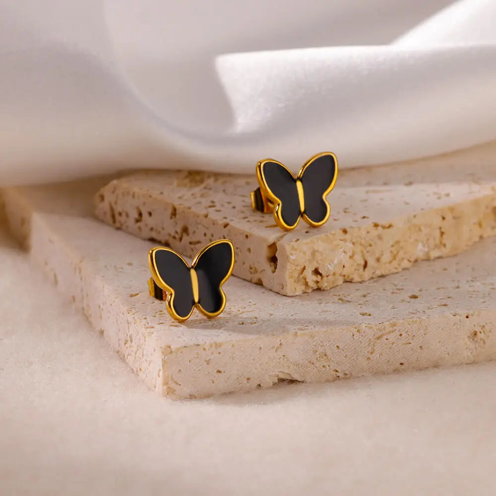 Brinco Mini Borboleta com Dourado