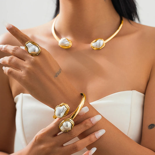Conjunto Pérola Barroca com Dourado