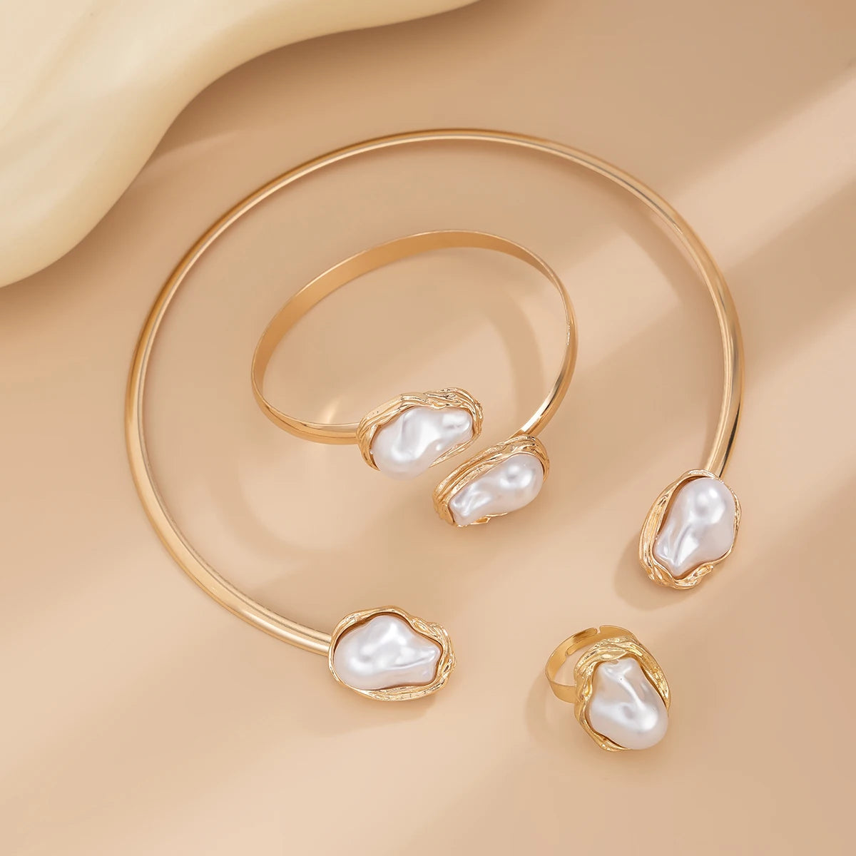 Conjunto Pérola Barroca com Dourado