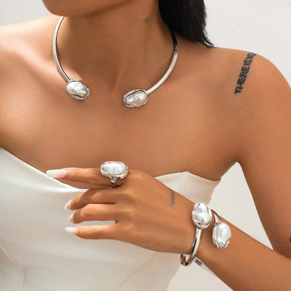 Conjunto Pérola Barroca com Dourado