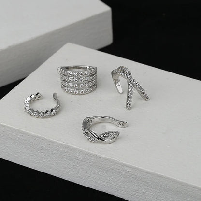 Conjunto de  Ear Cuff Cravejado de Zircônia