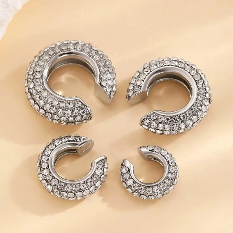 Brinco Ear Cuff Cravejado com Zircônias