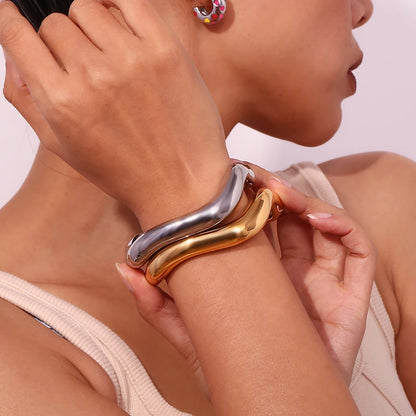 Pulseira Bracelete Duplo Orgânico Dourado e Prata