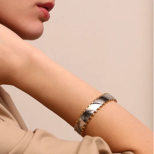 Pulseira Bracelete Luxo Prata com Dourado