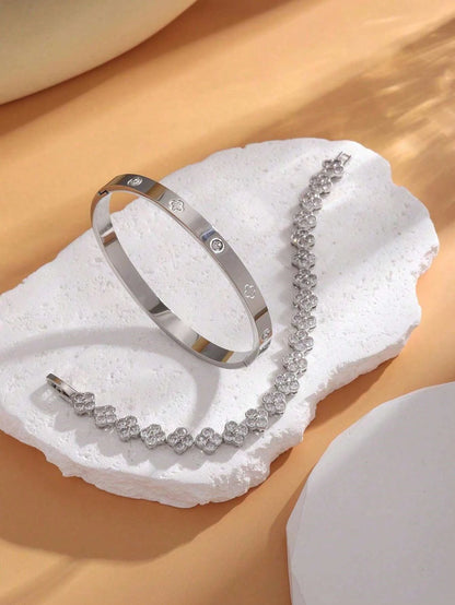 Pulseira Trevo Cravejada + Bracelete com Cristais
