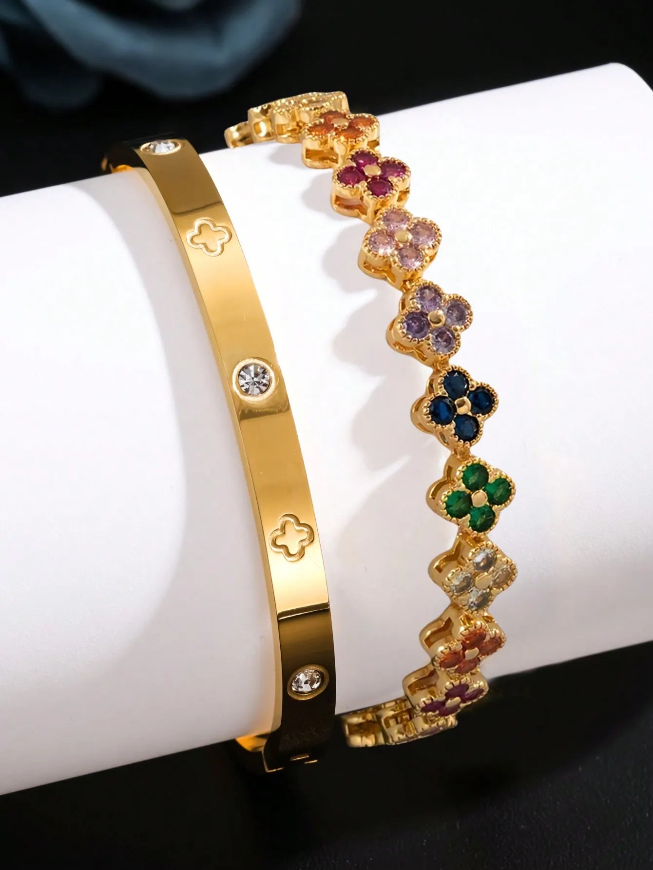 Pulseira Trevo Cravejada + Bracelete com Cristais