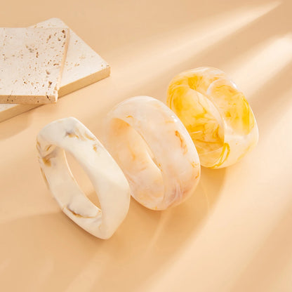 Trio de Bracelete Resina Natural Mármore Nude