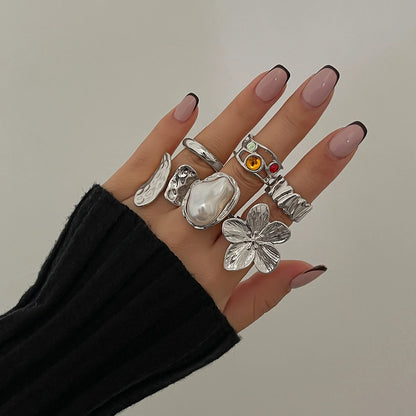 Conjunto de Anéis com Pérola e Pedras Coloridas