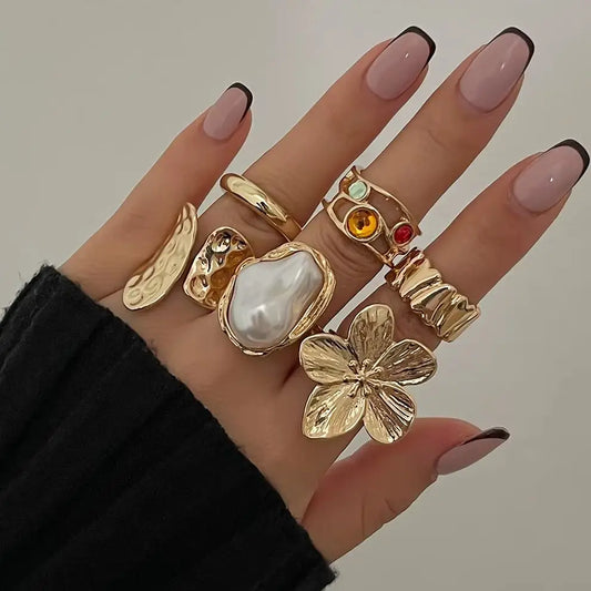 Conjunto de Anéis com Pérola e Pedras Coloridas