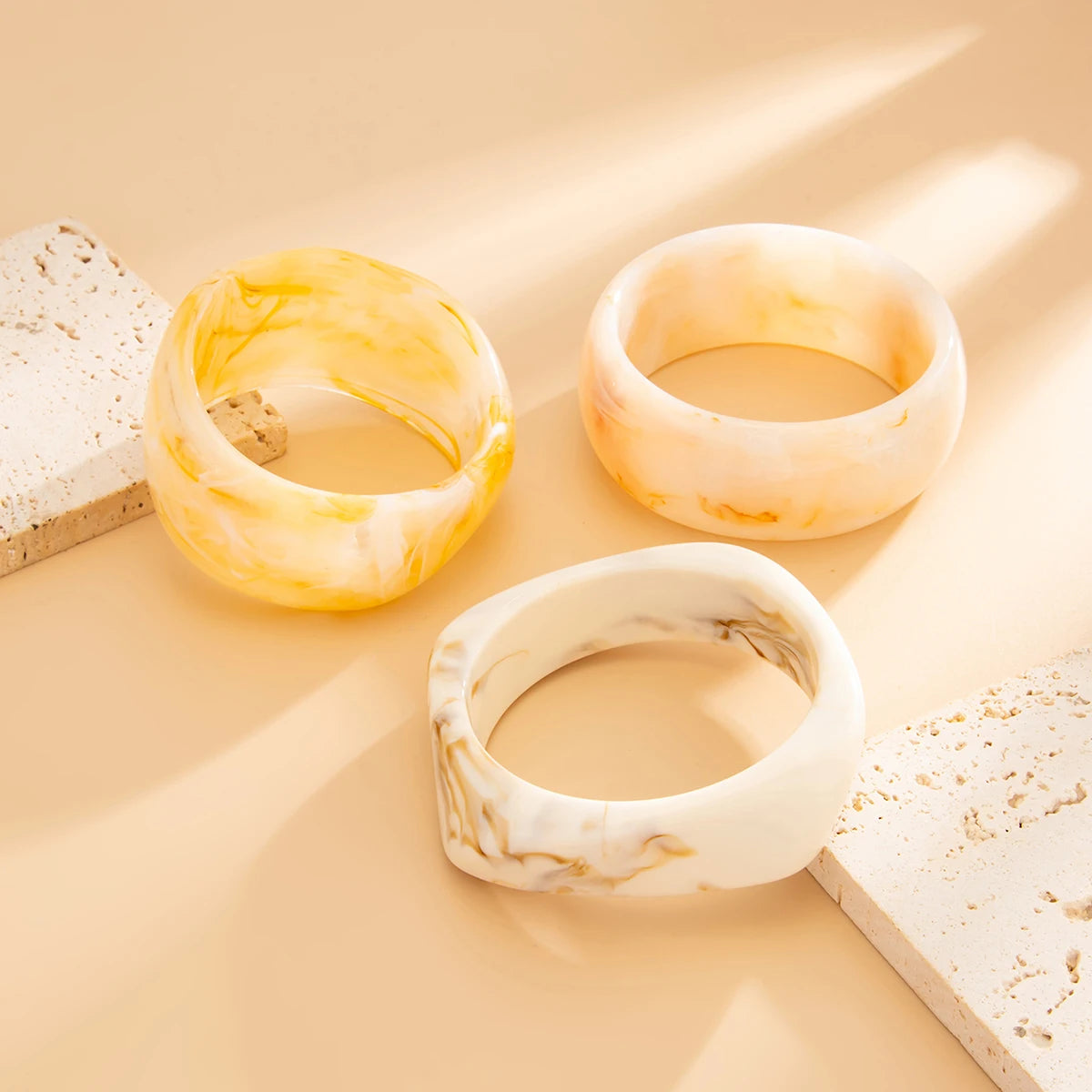 Trio de Bracelete Resina Natural Mármore Nude